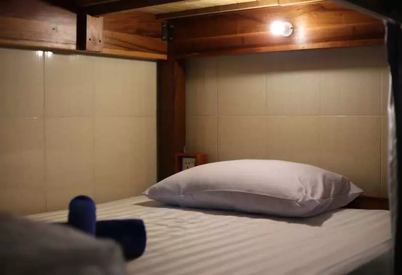 پانسیون The Sparrow Guest House