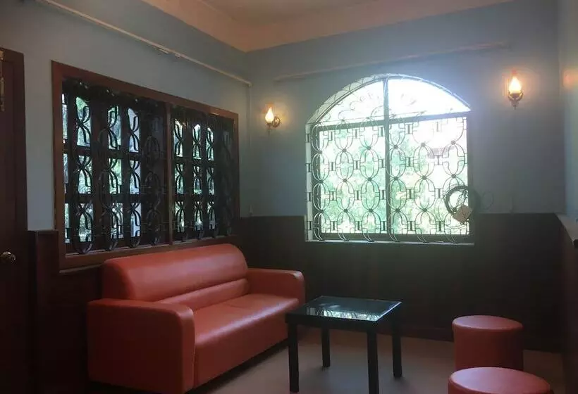 پانسیون The Sparrow Guest House