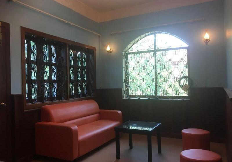 پانسیون The Sparrow Guest House