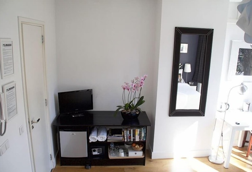 Пансион Velvetamsterdam