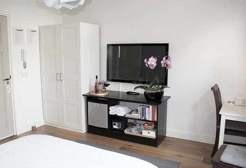 Пансион Velvetamsterdam