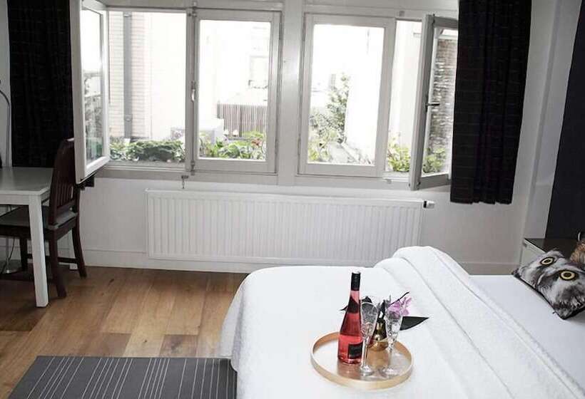 Пансион Velvetamsterdam