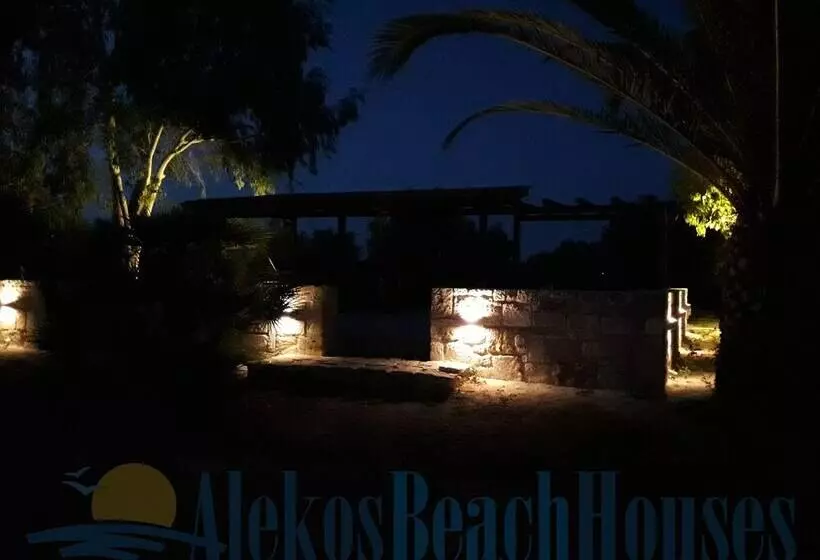 Alekos Beach Houses   Natura Verde