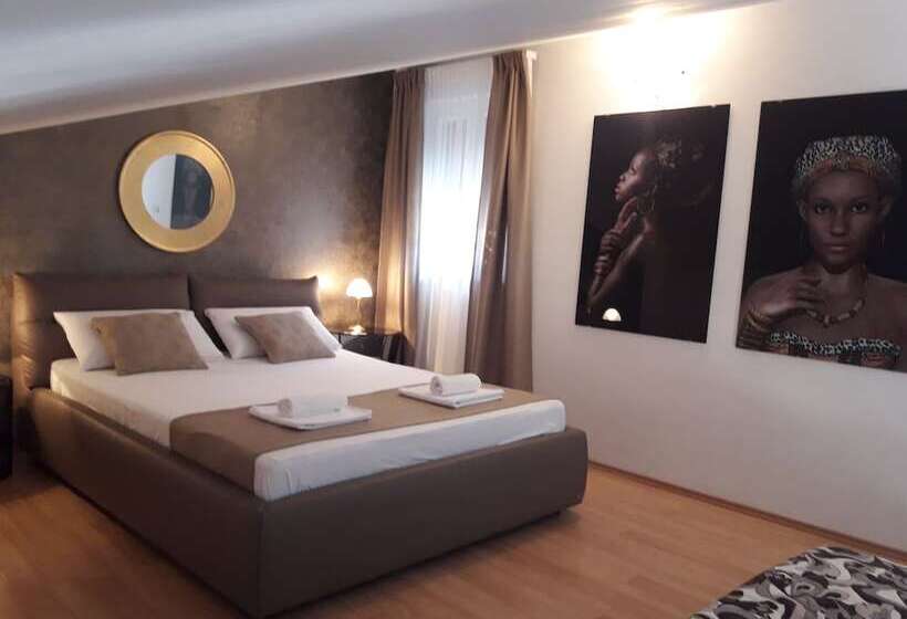 Apartments Villa Marid