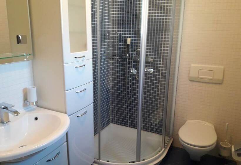 Apartments Villa Marid