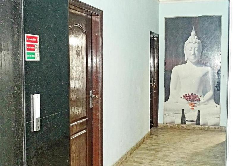 בית מלון כפרי Avp House Stay,sec 51 Noida