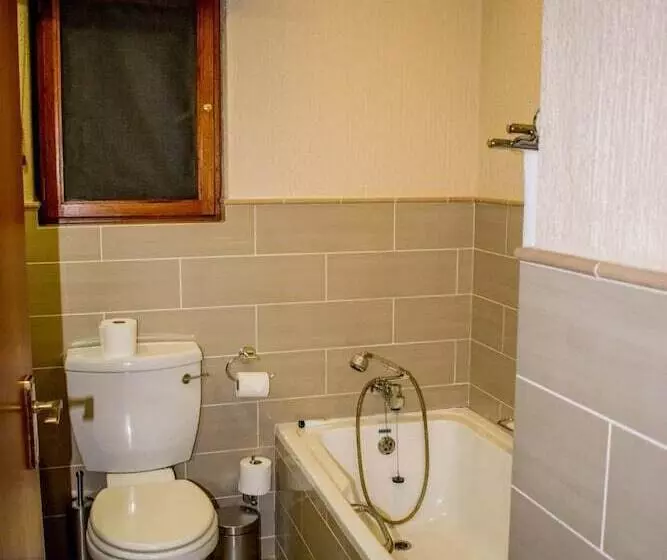 Legend Safaris   Kruger Park Lodge