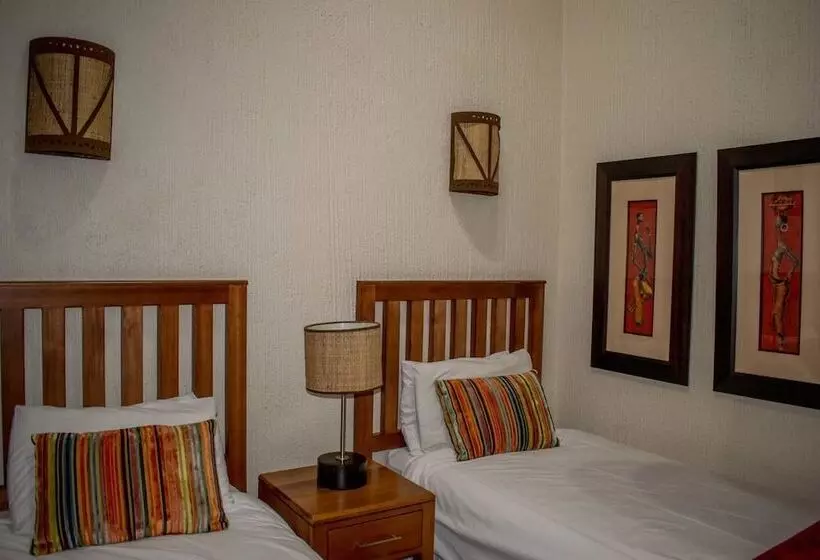 Legend Safaris   Kruger Park Lodge