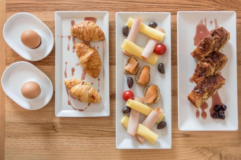 Pensió Avatar Suites