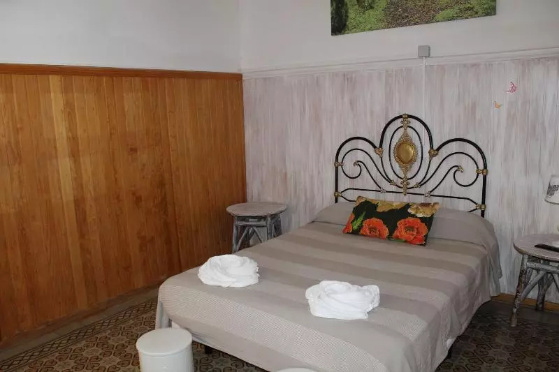 ペンション Casa Rural El Burro