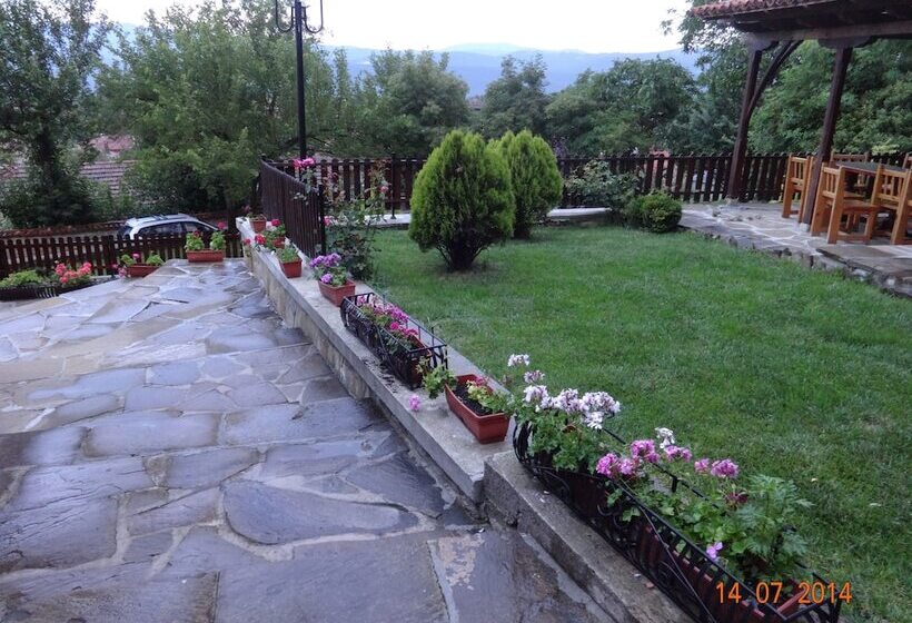 펜션 Guest House Zarkova Kushta