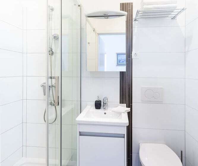 پانسیون Kollmann Rooms And Apartments