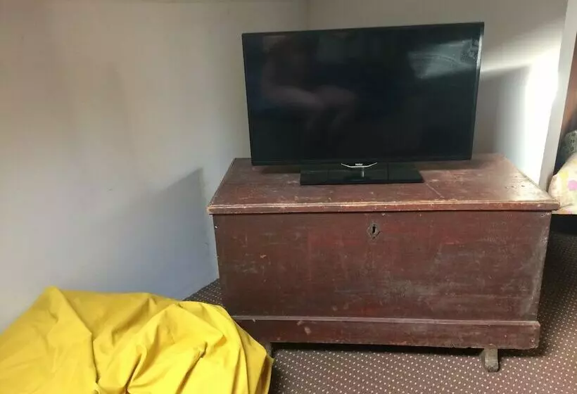 Majatalo La Maison Des Chiens