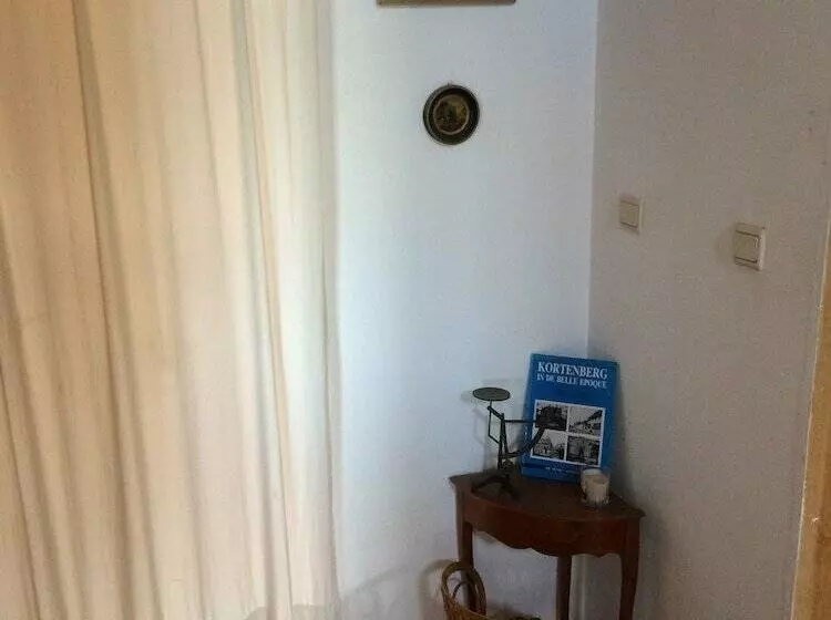 Majatalo La Maison Des Chiens