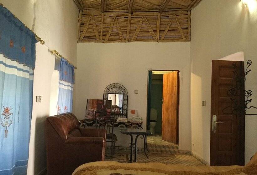 بنسيون Oliban Kasbah