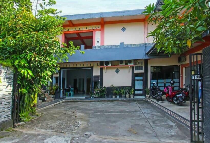 بنسيون Wisma Dhana