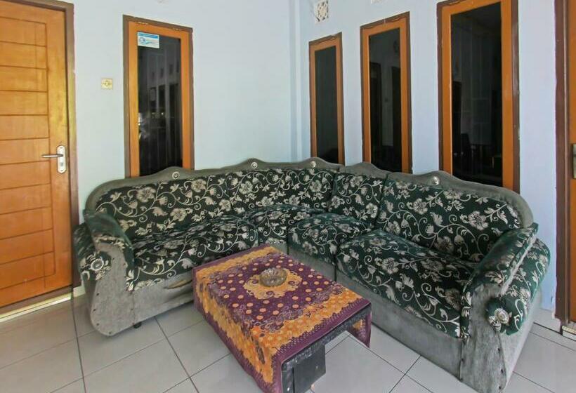 بنسيون Wisma Dhana