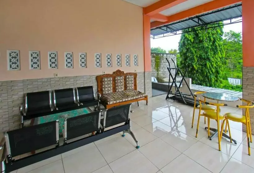 ペンション Wisma Dhana