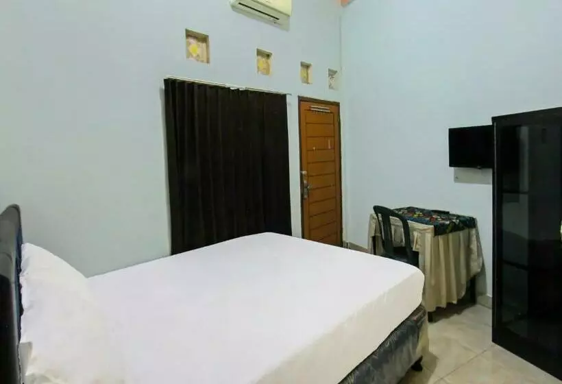 ペンション Wisma Dhana