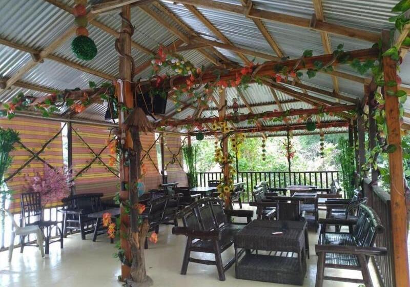 בית מלון כפרי Garden View Inn