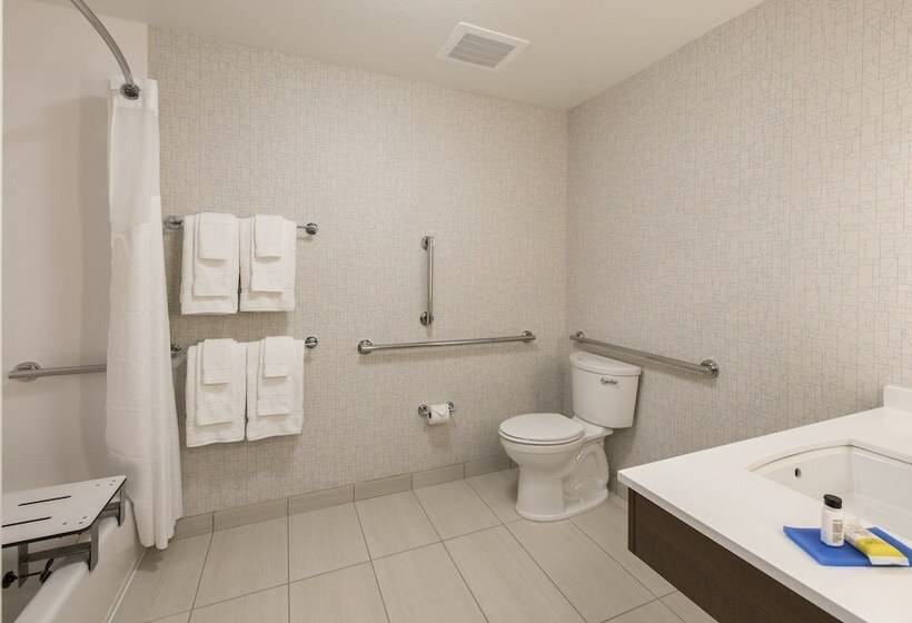 فندق Holiday Inn Express & Suites   Phoenix North   Happy Valley, An Ihg