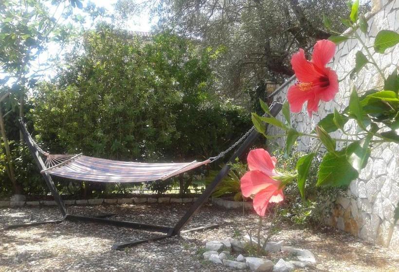 בית מלון כפרי Villa Marie