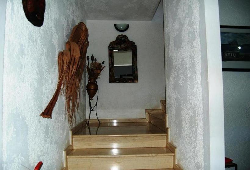 בית מלון כפרי Villa Marie