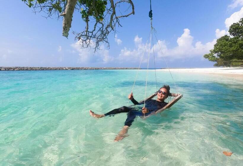 پانسیون Biosphere Inn