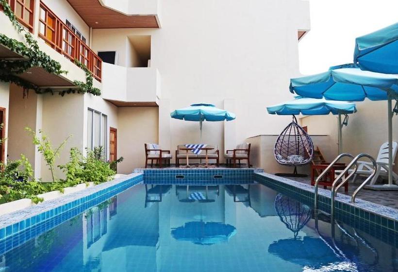 پانسیون Zinnia Maafushi