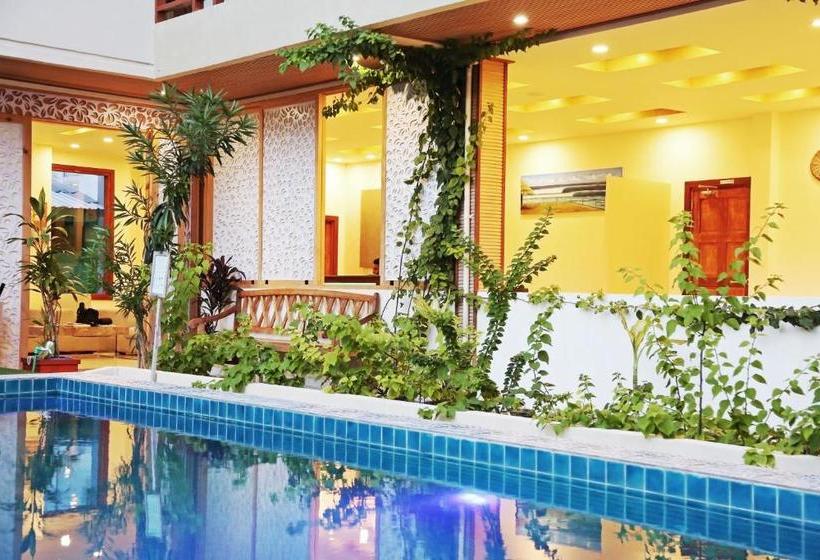 پانسیون Zinnia Maafushi