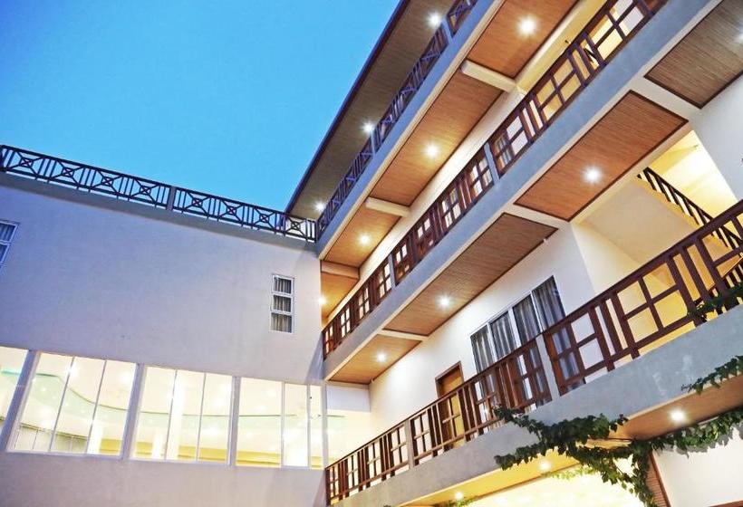 پانسیون Zinnia Maafushi