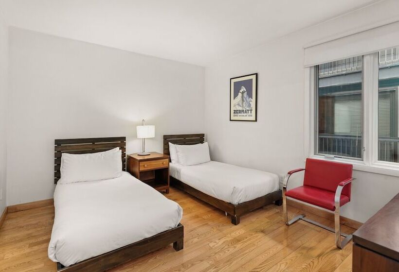 Fifth Avenue Condominiums By Frias