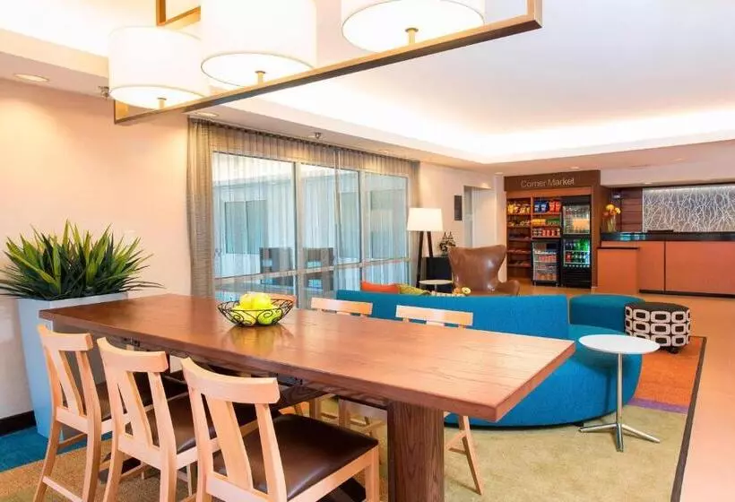 호텔 Fairfield Inn & Suites By Marriott Bloomington