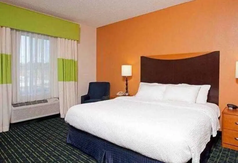 ホテル Fairfield Inn & Suites By Marriott Bloomington