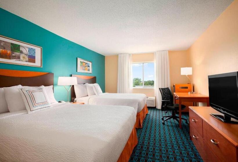 Otel Fairfield Inn & Suites Lansing West
