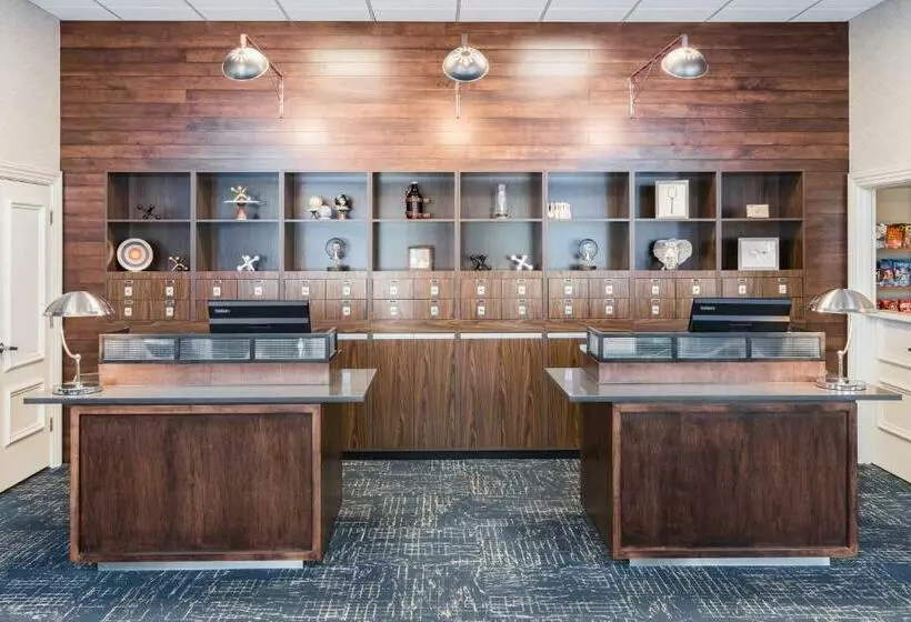 ホテル Four Points By Sheraton Eastham Cape Cod