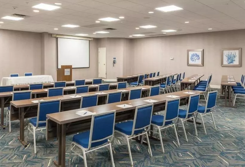 ホテル Four Points By Sheraton Eastham Cape Cod