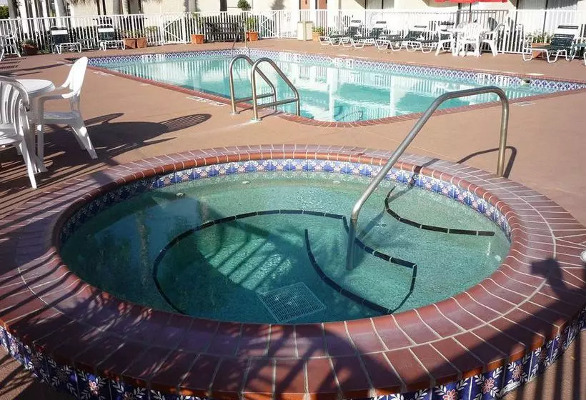 فندق Vista Inn Lake Tarpon