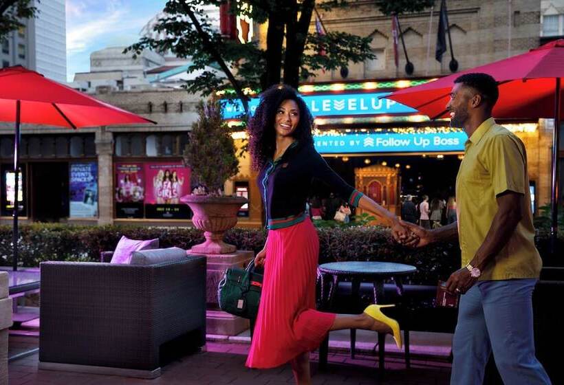 هتل The Georgian Terrace