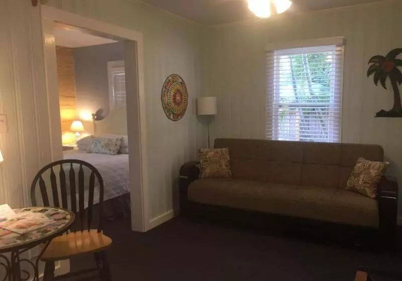 هتل The Grand Guesthouse