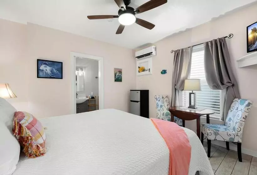 هتل The Grand Guesthouse