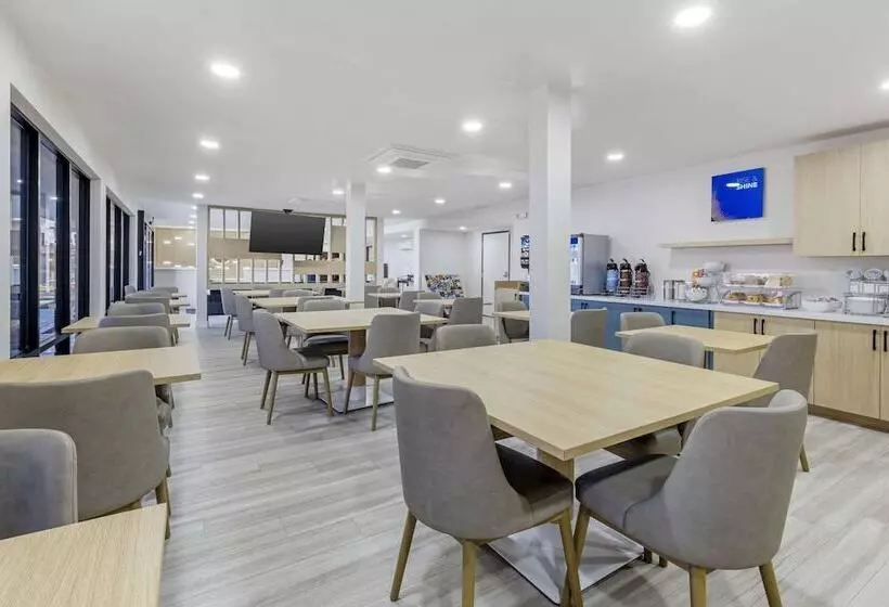 酒店 Comfort Inn Sea World Area