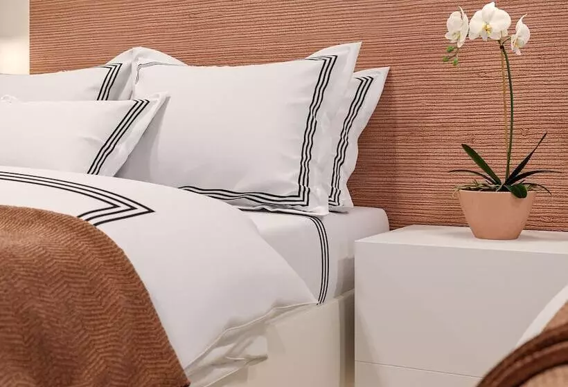 汽车旅馆  The Vietta