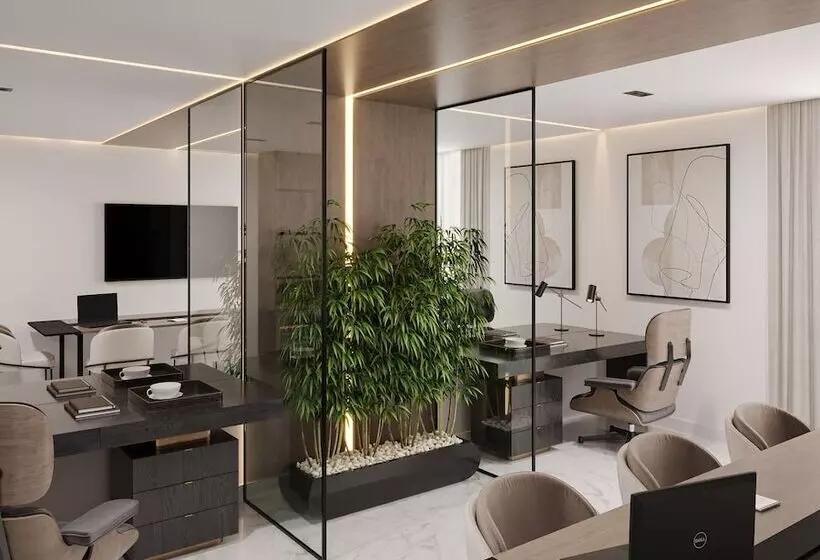 汽车旅馆  The Vietta