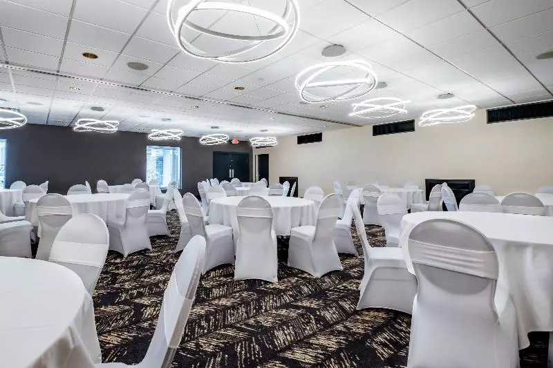 리조트 Holiday Inn Grand Haven Spring Lake, An Ihg