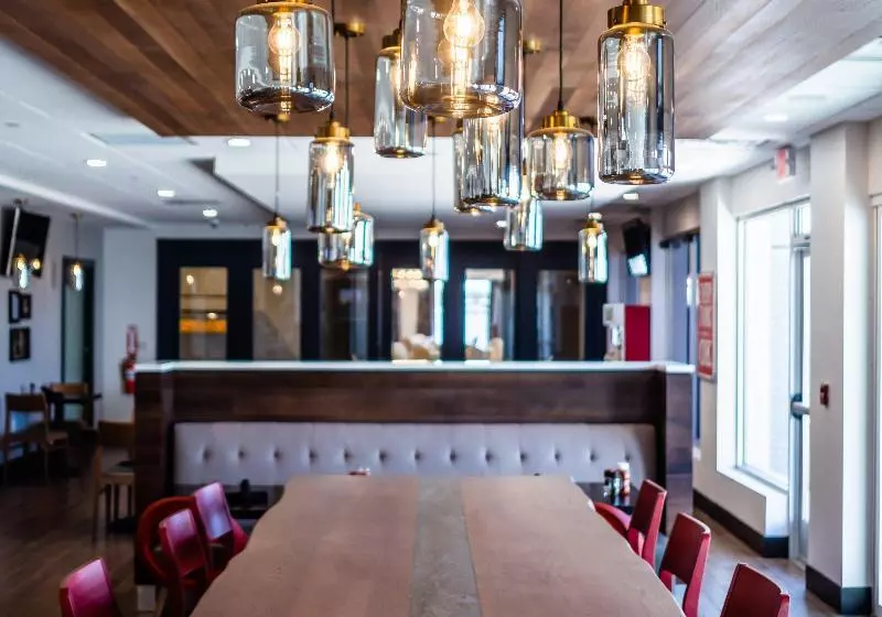 리조트 Holiday Inn Grand Haven Spring Lake, An Ihg