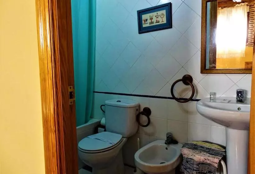 Majatalo Hostal Camino Del Cid