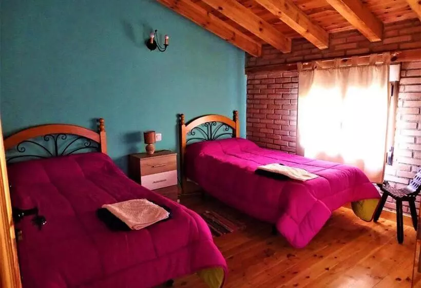 Majatalo Hostal Camino Del Cid