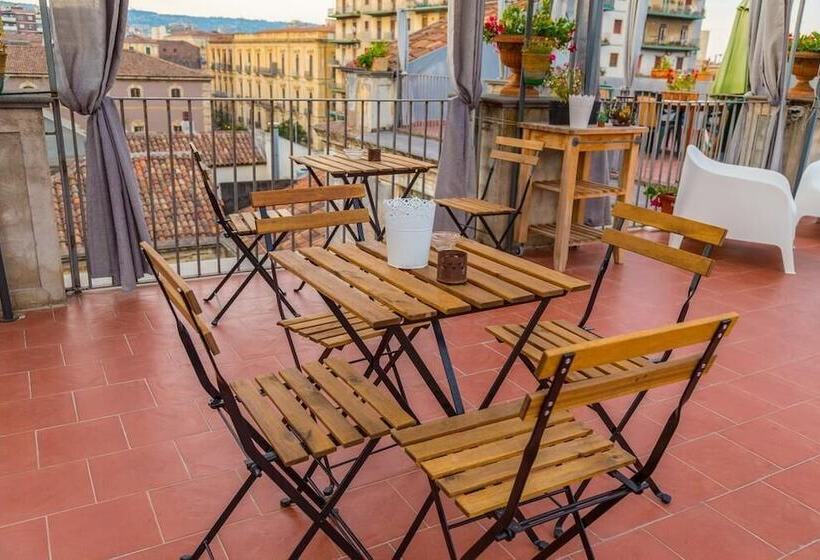 تختخواب و صبحانه La Casa Di Osiride