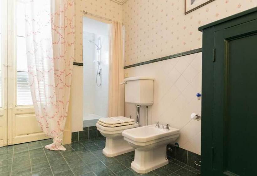 تختخواب و صبحانه La Casa Di Osiride